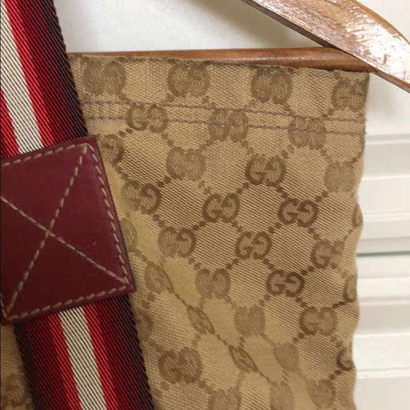 Gucci Handbag. Canvas with leather detail. - Picture 3 of 8